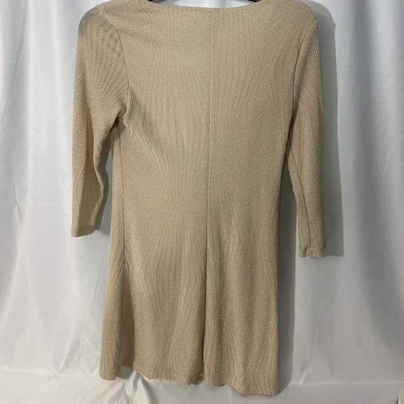 Trixxi Dress - Picture 2 of 2